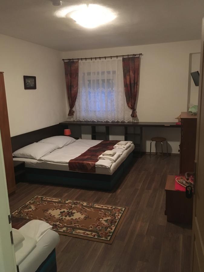 Harrys City Motel Komárno 외부 사진