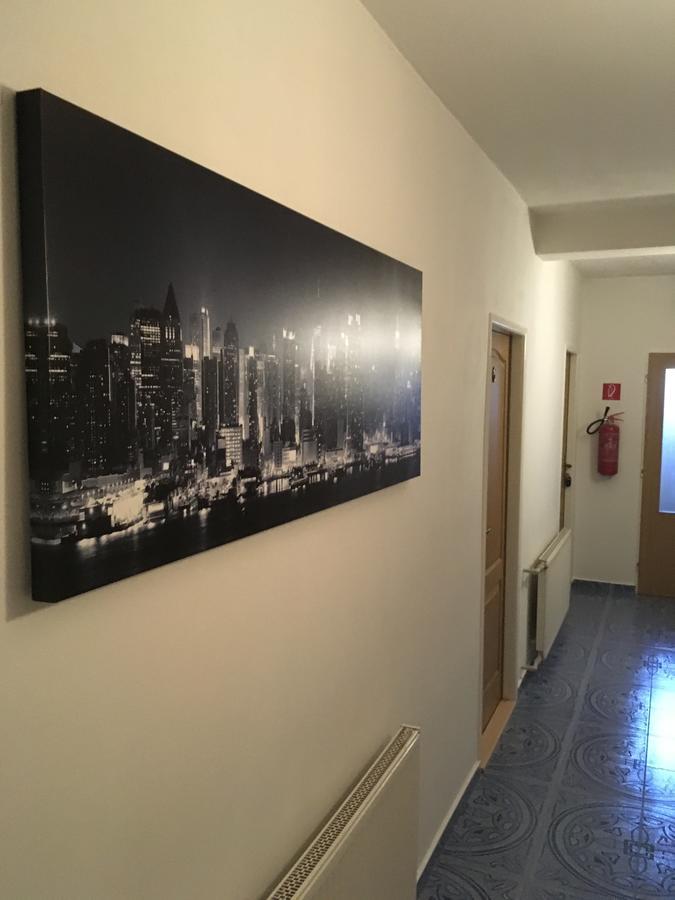 Harrys City Motel Komárno 외부 사진
